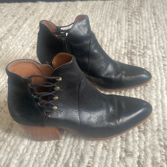 Aldo Shoes - Aldo Leather Booties